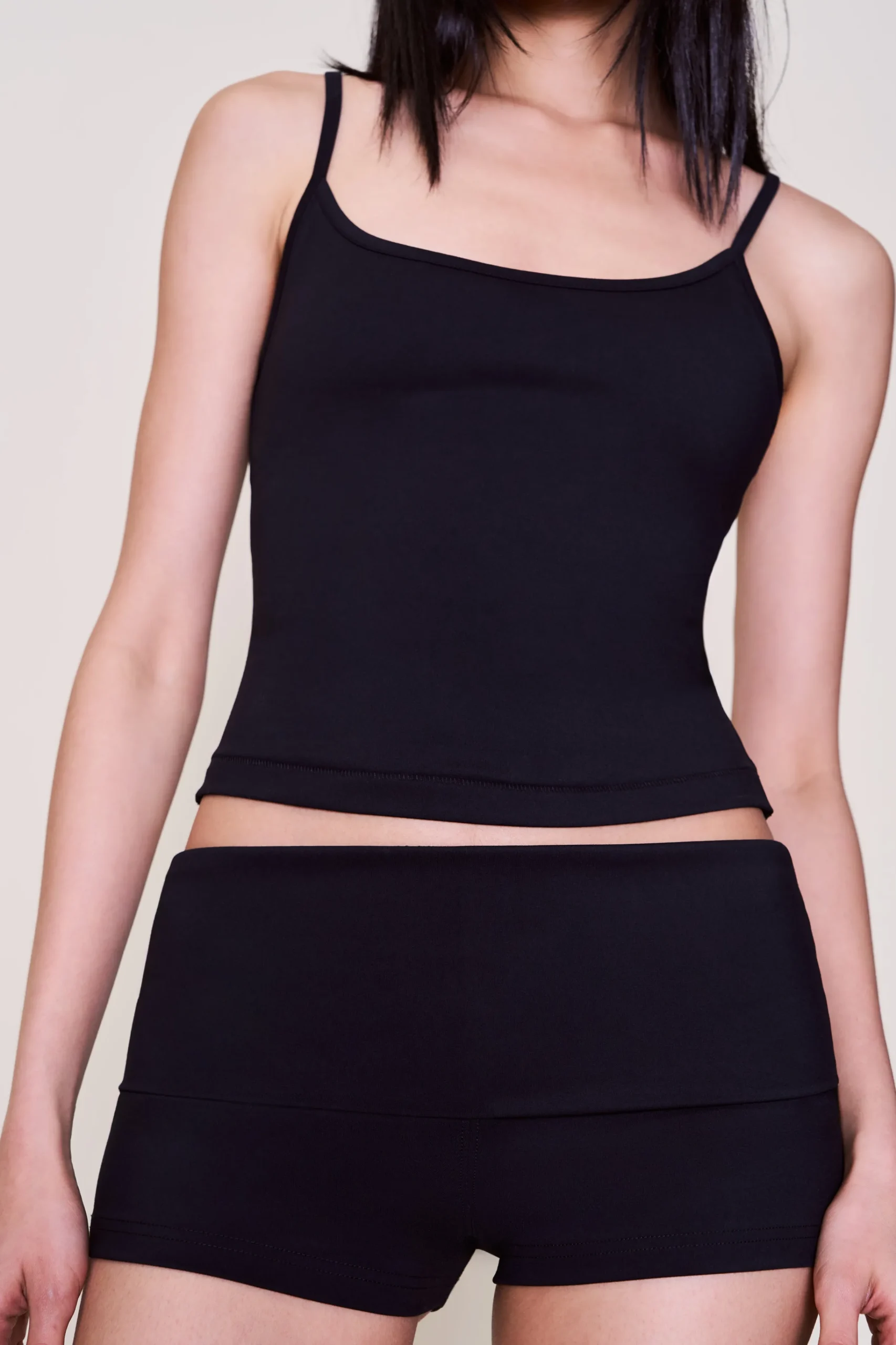 GUIZIO Body Fold-Over Micro Short- Shorts