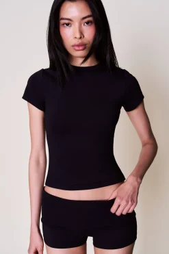 GUIZIO Body Tee- Tees|Short Sleeve Tops
