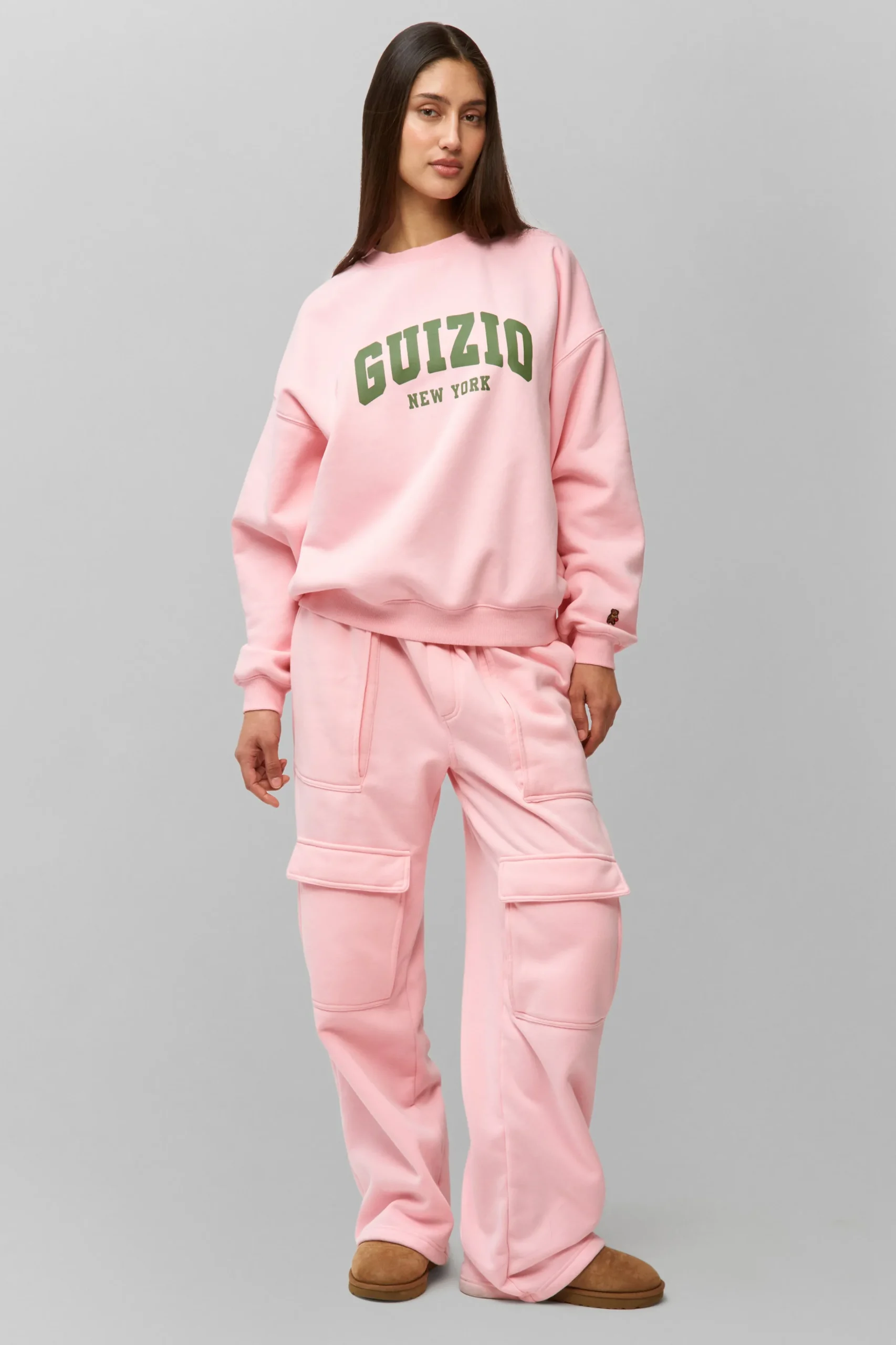 GUIZIO Fleece Cargo Sweatpant- Pants