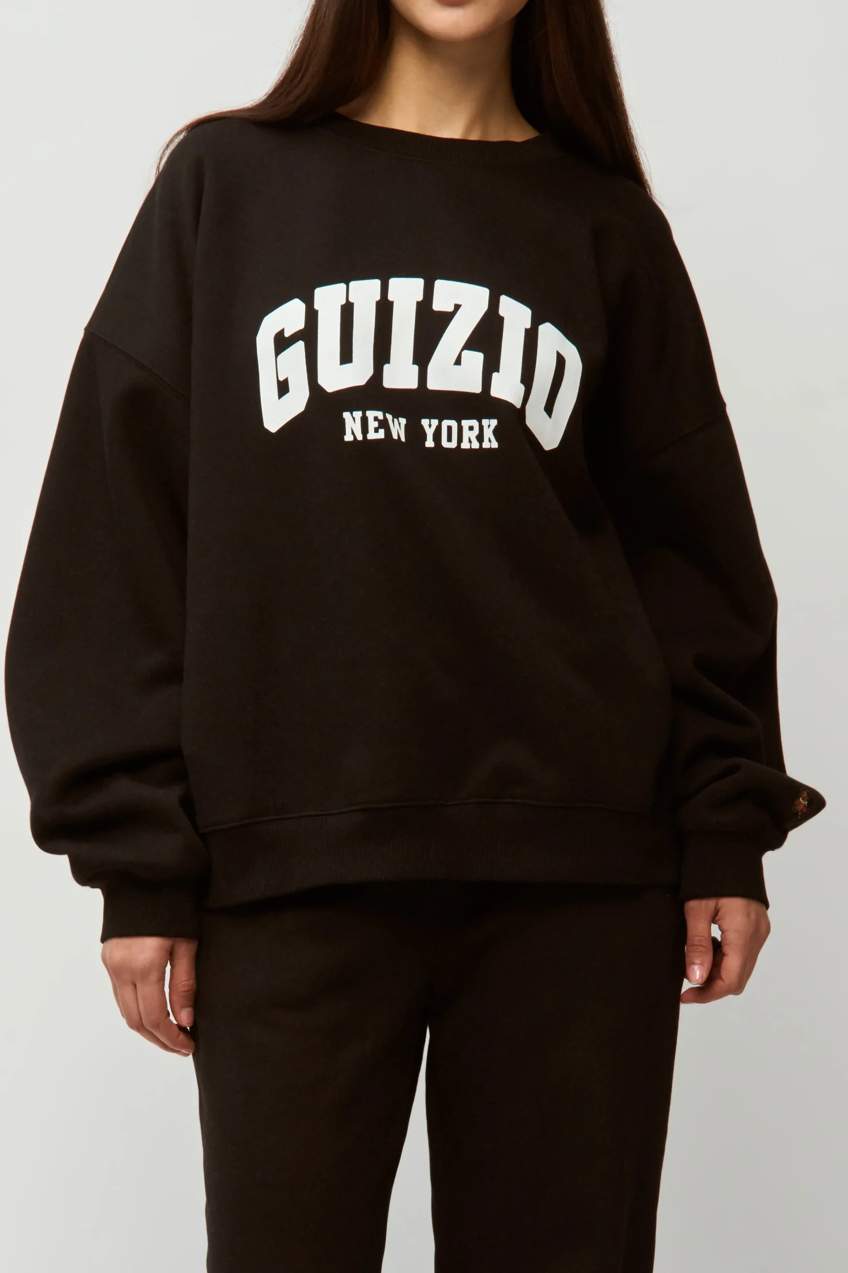 GUIZIO Fleece Crewneck- Sweaters|Sweatshirts & Hoodies