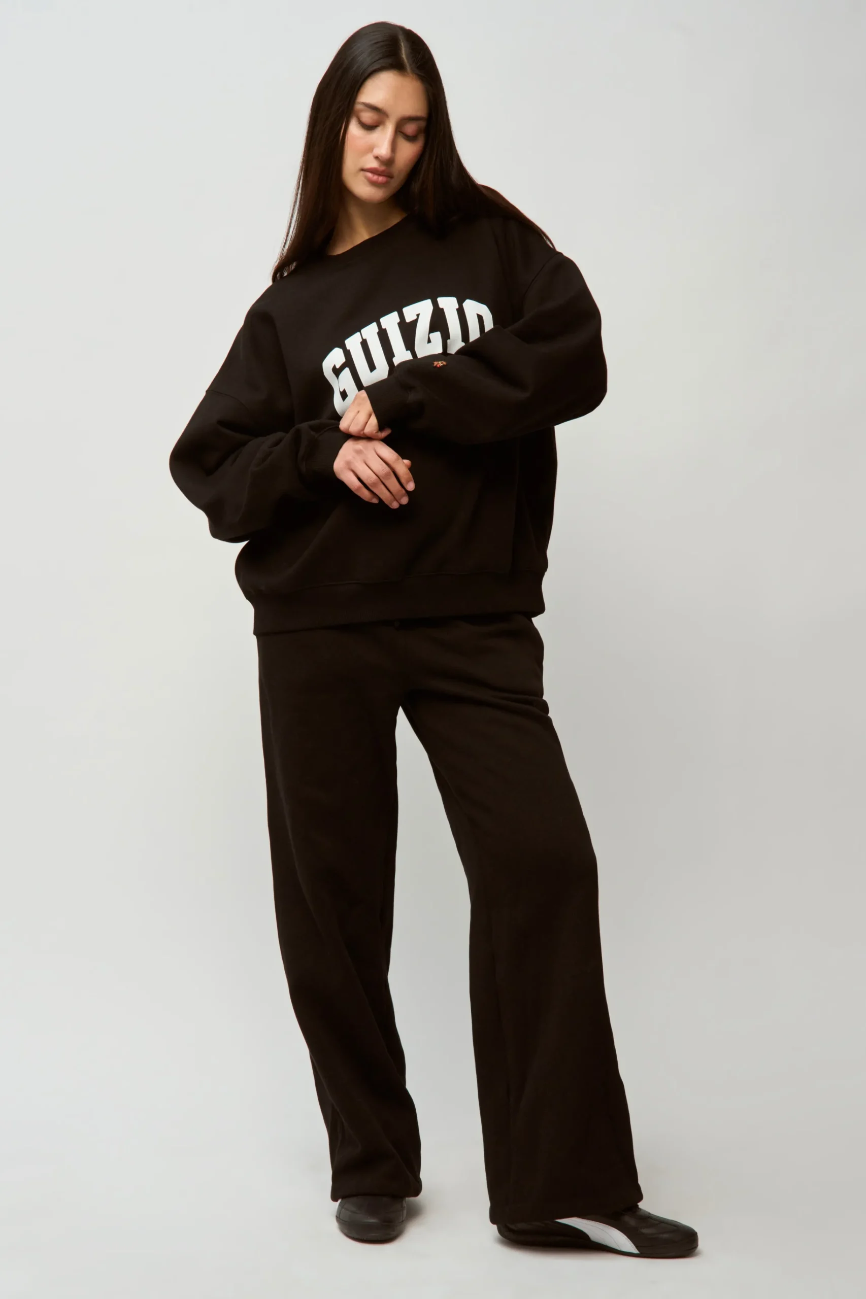 GUIZIO Fleece Crewneck- Sweaters|Sweatshirts & Hoodies
