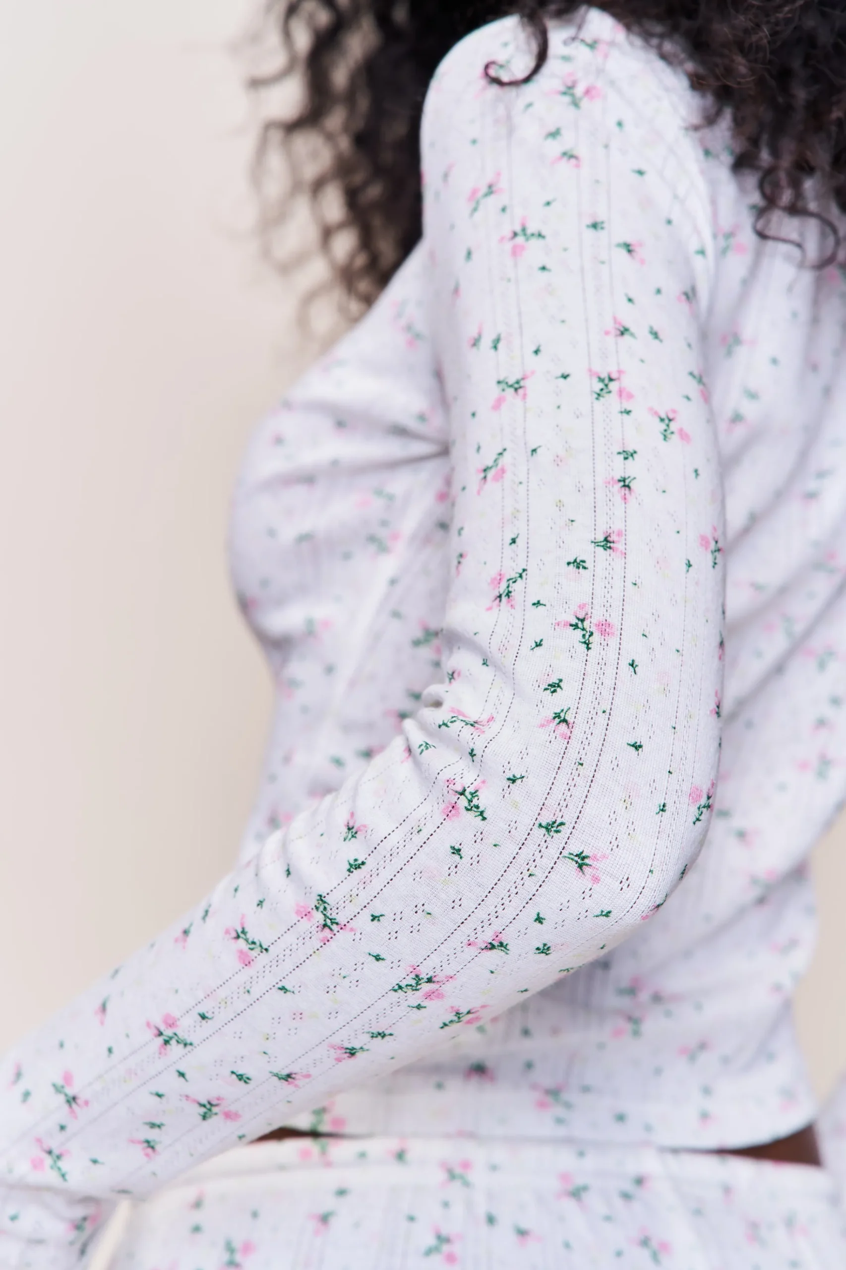 GUIZIO Honey Long Sleeve Top- Long Sleeve Tops|Tops
