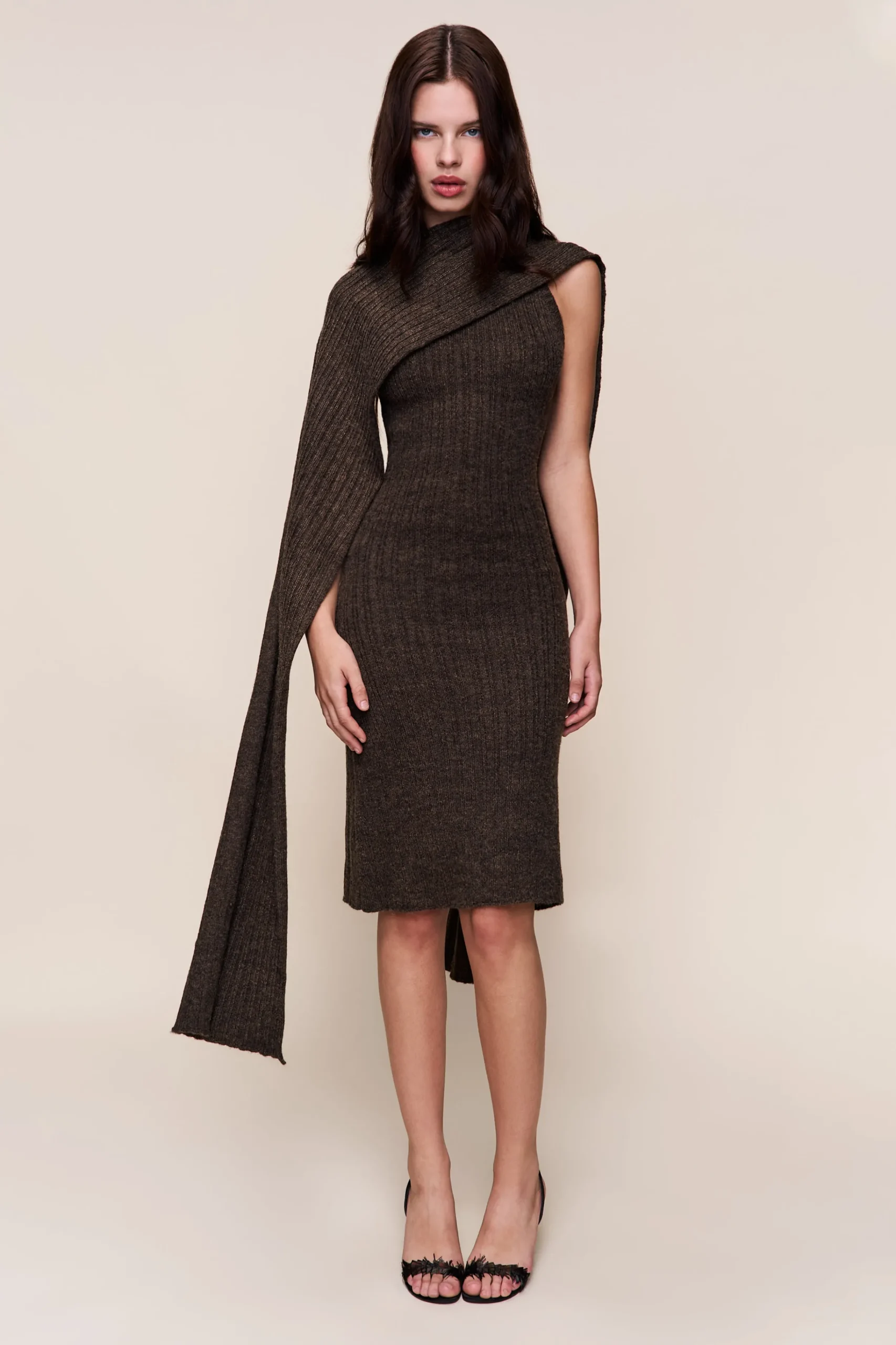 GUIZIO Hooded Knit Dress- Midi Dresses|Knitwear