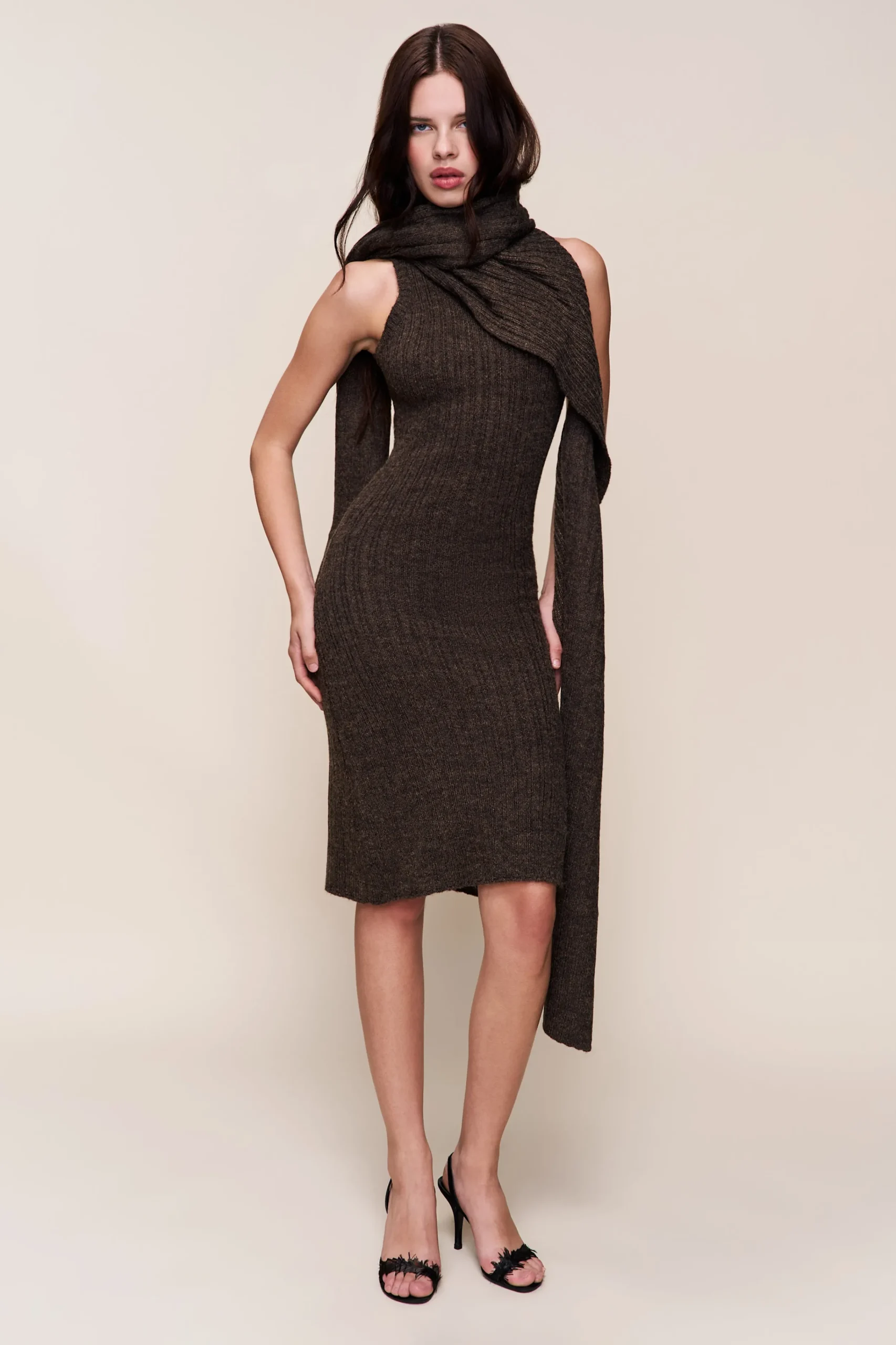 GUIZIO Hooded Knit Dress- Midi Dresses|Knitwear