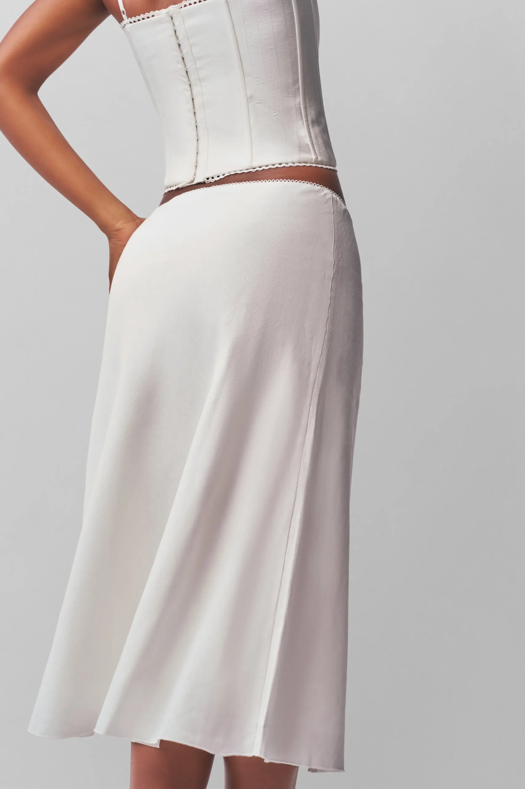 GUIZIO Paloma Linen Skirt- Midi Skirts|Skirts