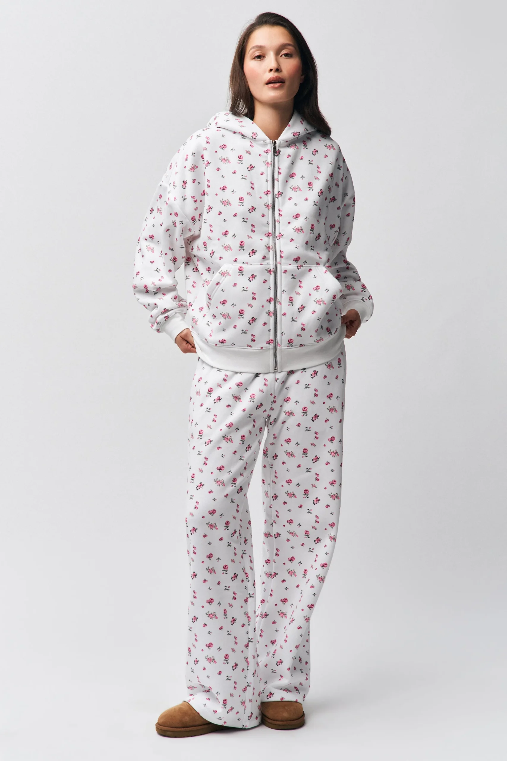 GUIZIO Relaxed Drawstring Sweatpant- Pants